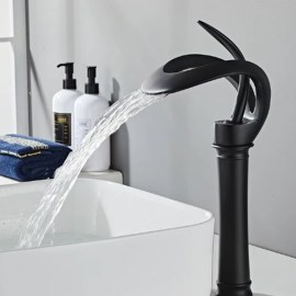 ArtRound 8 Black magas